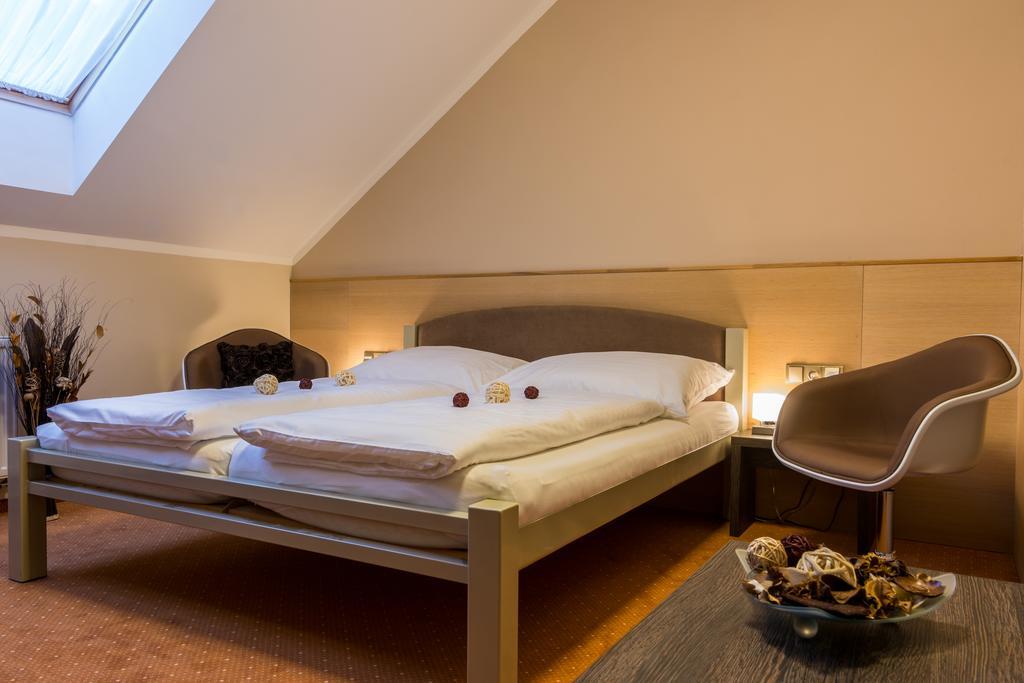 Hotel Luznice Planá nad Lužnicí Quarto foto